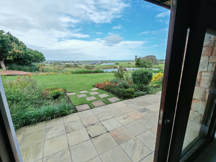 2 Bedroom Property for Sale in Oubaai Western Cape